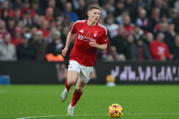 更是巨大的 更是巨大的