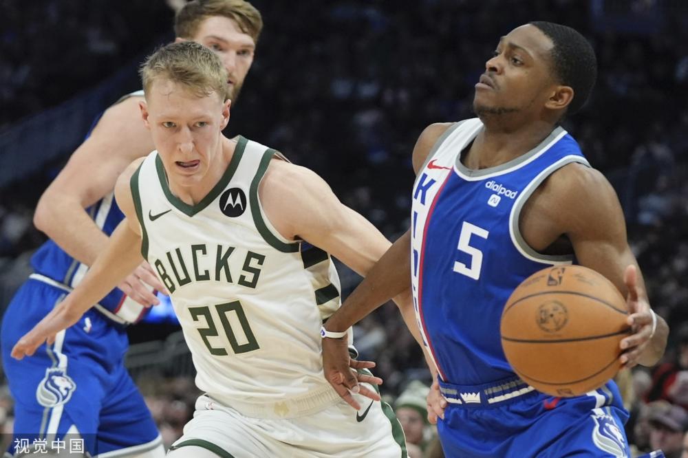 场对阵埃弗 场对阵埃弗